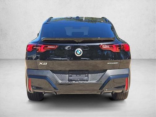 Black 2025 BMW X2 xDrive28i