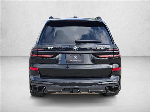 2026 BMW X7 M60i
