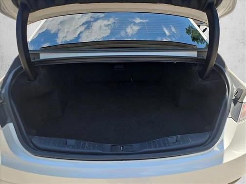 White 2019 Lincoln MKZ Reserve I