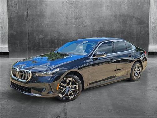2025 BMW i5 eDrive40