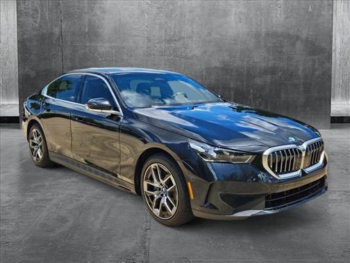 2025 BMW i5 eDrive40