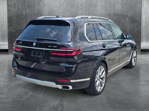 2025 BMW X7 xDrive40i