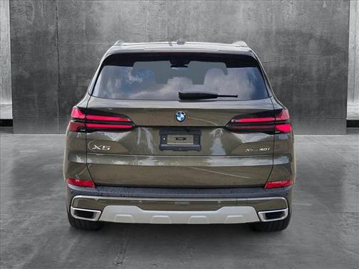 2025 BMW X5 xDrive40i