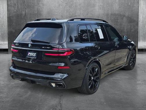 2025 BMW X7 xDrive40i
