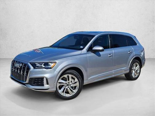 2022 Audi Q7 45 Premium