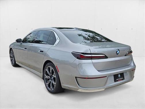 2025 BMW i7 eDrive50