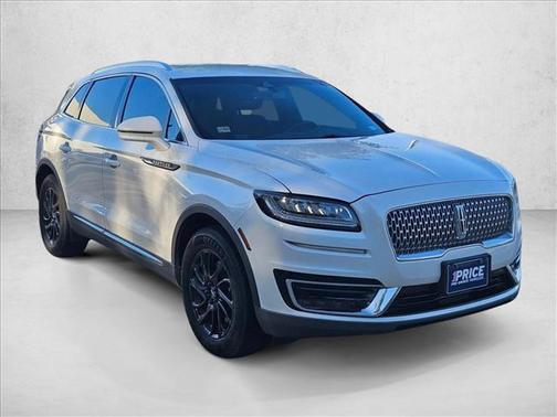 2019 Lincoln Nautilus Select