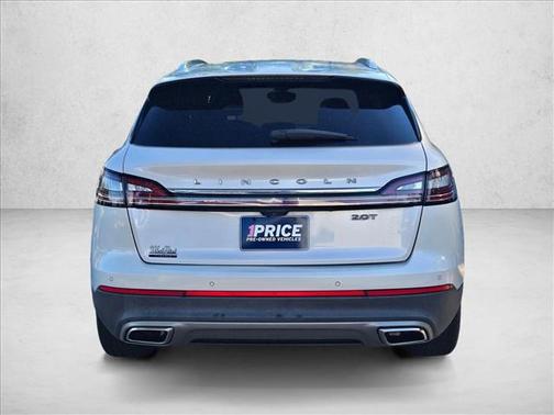 2019 Lincoln Nautilus Select