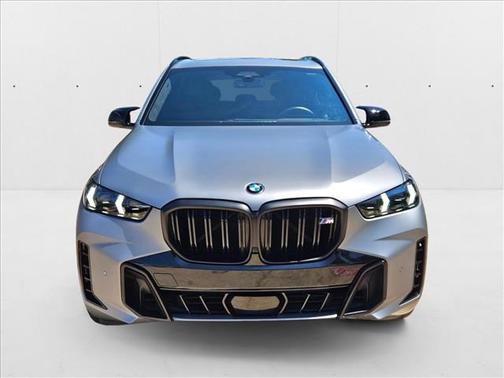 2025 BMW X5 M60i