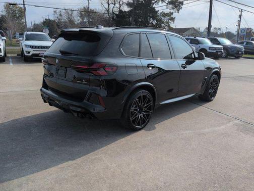 2025 BMW X5 M Base