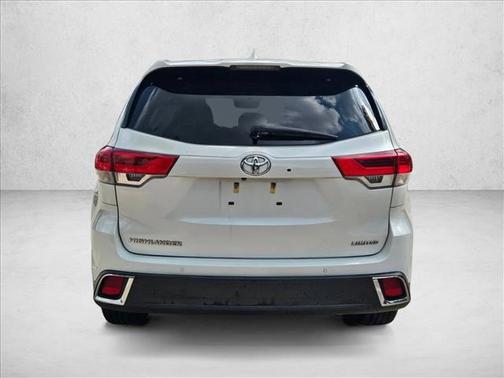 2018 Toyota Highlander Limited Platinum