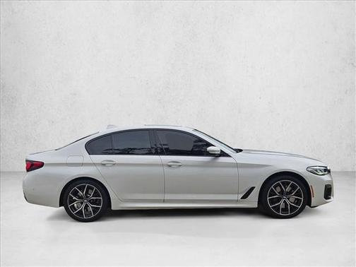 2023 BMW 540 i