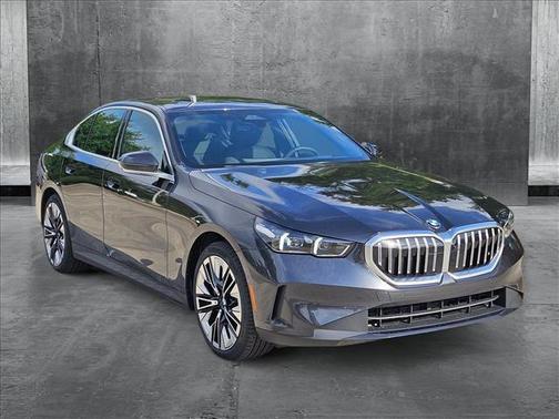 2026 BMW 530 i