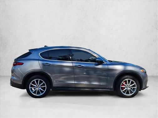 2018 Alfa Romeo Stelvio Base