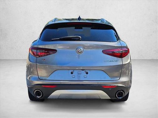 2018 Alfa Romeo Stelvio Base