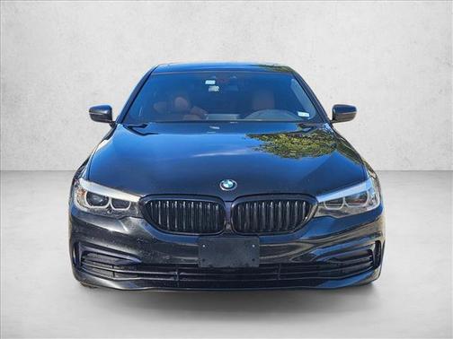 2019 BMW 530 530i