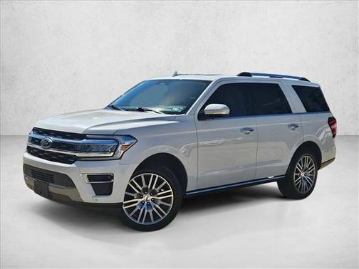 Star White Metallic Tri-Coat 2022 Ford Expedition Limited