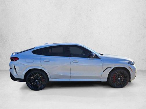 Mineral White Metallic 2026 BMW X6 M60i