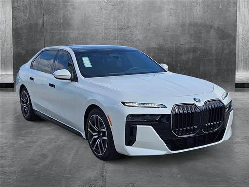 2025 BMW 760 i xDrive