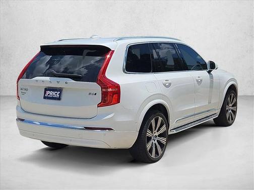 Crystal White Metallic 2023 Volvo XC90 B6 Ultimate 7-Seater