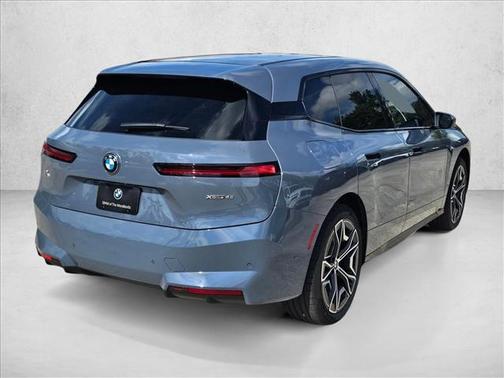 2026 BMW iX xDrive45