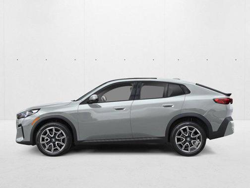 Skyscraper Grey Metallic 2026 BMW X2 xDrive28i