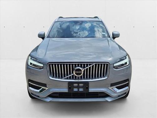 2024 Volvo XC90 B6 Ultimate Bright Theme 7-Seater