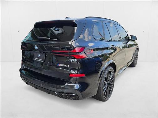 2026 BMW X5 M60i