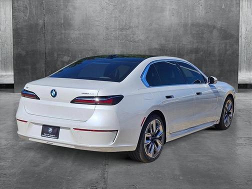 2025 BMW i7 eDrive50