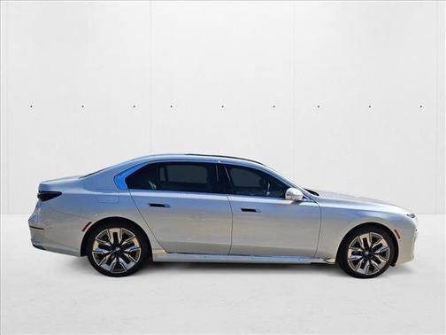 2025 BMW i7 eDrive50