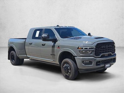 Ceramic Gray Clearcoat 2026 RAM 3500 Limited Mega Cab 4x4 6'4' Box