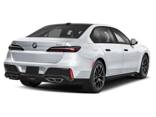 Mineral White Metallic 2026 BMW 760 xDrive