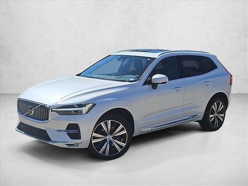 2023 Volvo XC60 B5 Plus Bright Theme