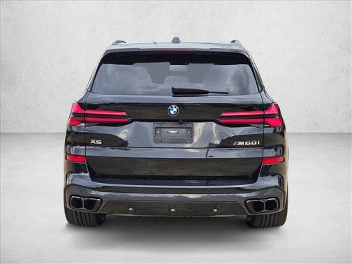 2024 BMW X5 M60i