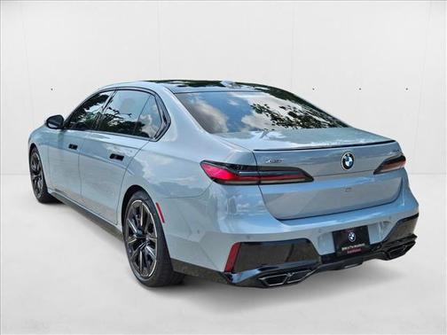 2025 BMW 760 i xDrive