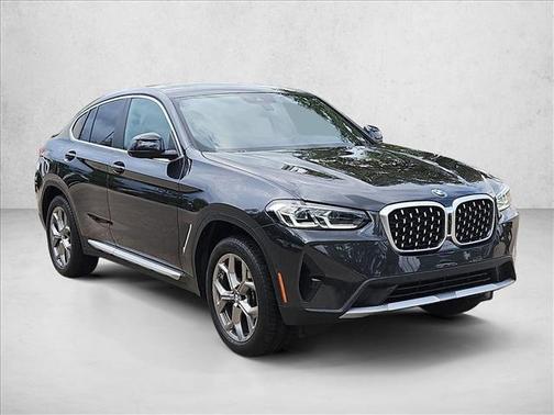Gray 2025 BMW X4 xDrive30i