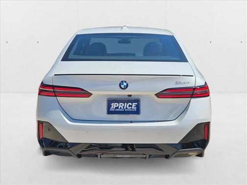 2025 BMW 530 i