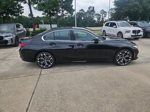 2025 BMW 330 330i Sedan