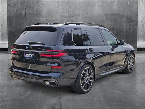 2024 BMW X7 xDrive40i