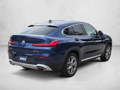 Black 2025 BMW X4 xDrive30i