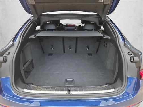 Black 2025 BMW X4 xDrive30i