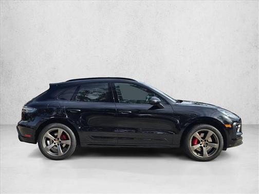 2022 Porsche Macan S