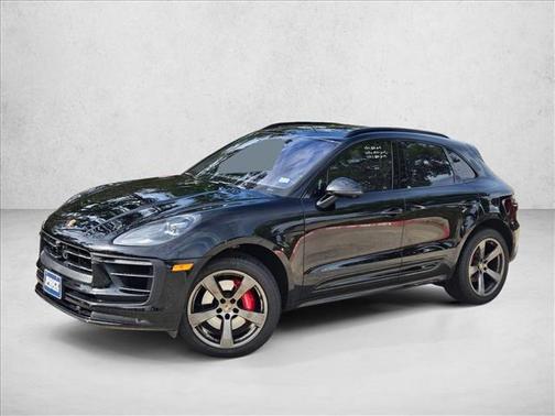 2022 Porsche Macan S