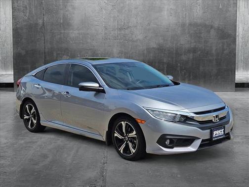 2017 Honda Civic Touring