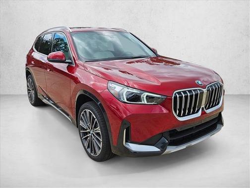 Vegas Red Metallic 2026 BMW X1 xDrive28i