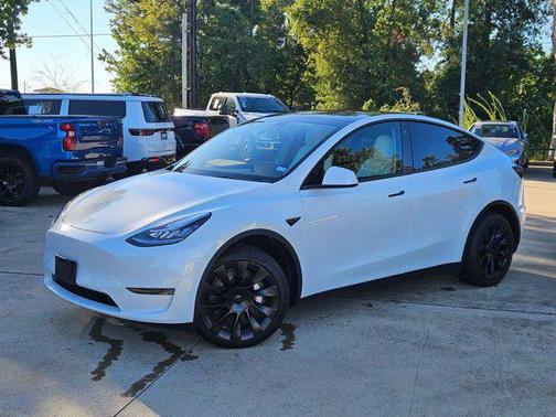 2023 Tesla Model Y Long Range Dual Motor All-Wheel Drive