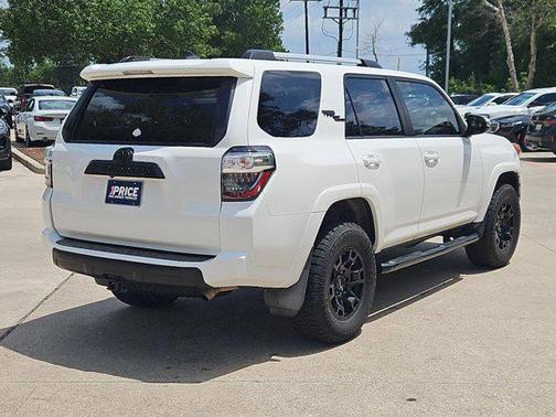 Super White 2017 Toyota 4Runner TRD Off Road Premium
