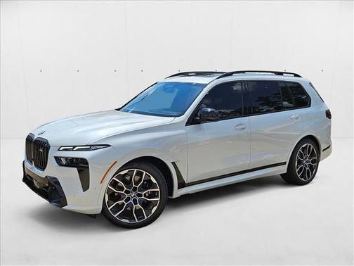 2026 BMW X7 M60i