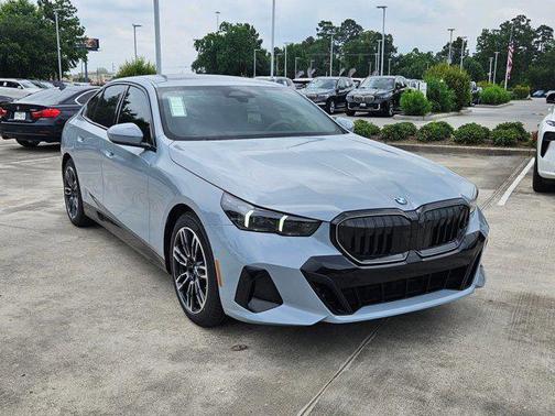 2026 BMW 530 i xDrive