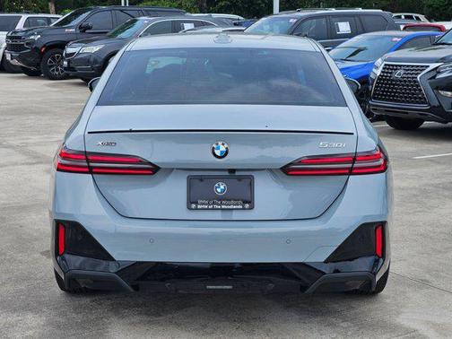 2026 BMW 530 i xDrive